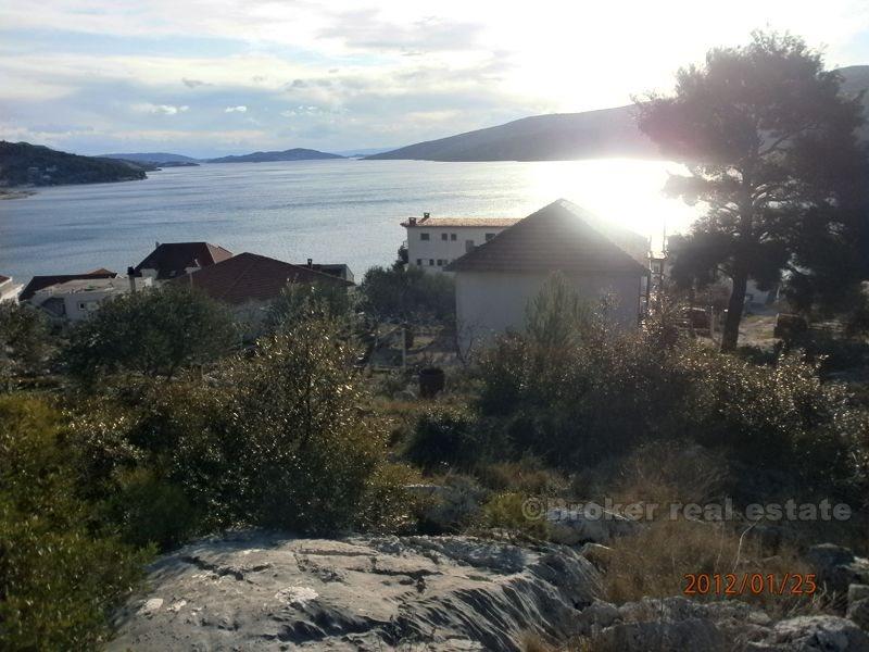 Casa / villa nei pressi di Marina, terza fila dal mare, con una bella vista, in vendita