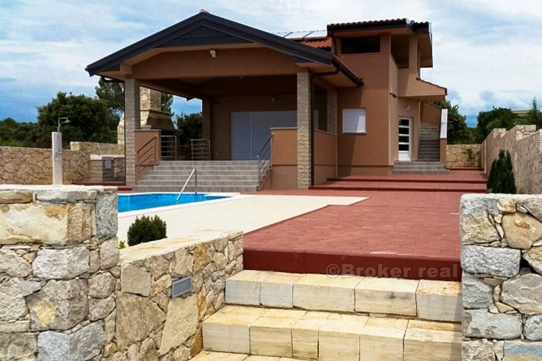 Maison / Villa sur l'île Vir avec une piscine, une nouvelle construction, front de mer, en vente