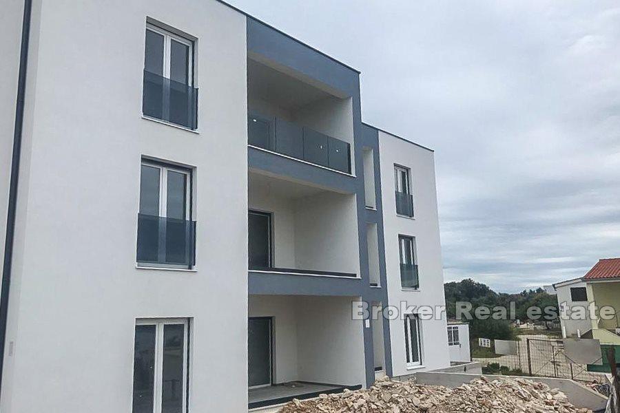 Apartamenty w nowym budynku z widokiem na morze