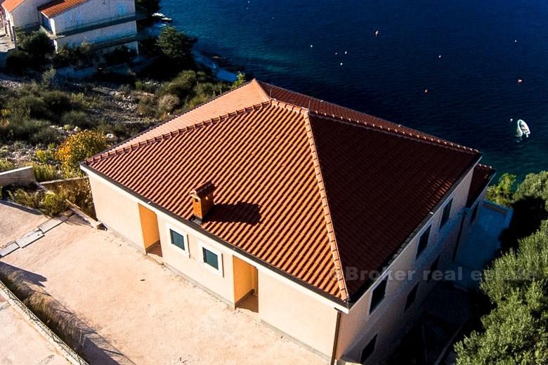 Maison / Villa près de Rogoznica, front de mer avec de belles vues, à vendre
