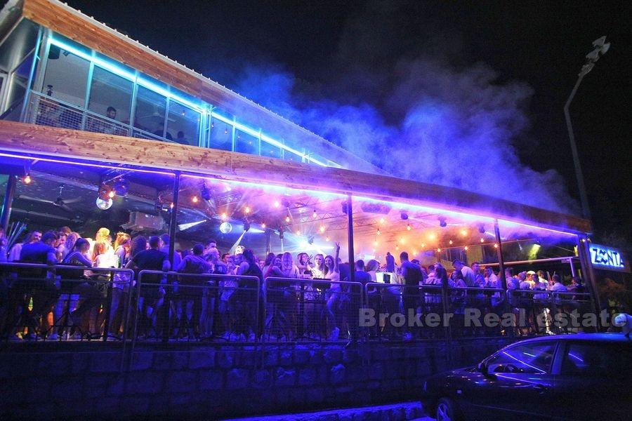 Discoteca con parcheggio (Zenta), in affitto