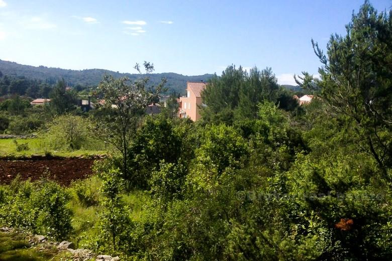 Terreno edificabile vicino al mare, in vendita