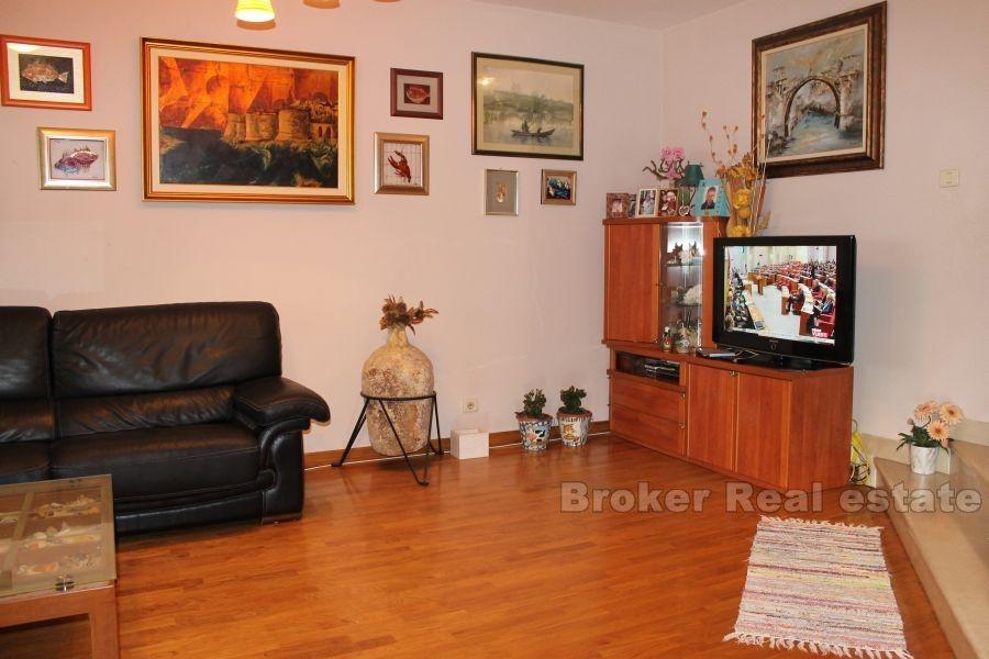 Apartament z ogrodu uprawnego