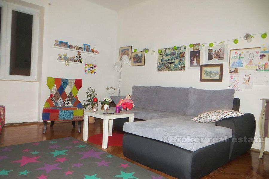 Apartman/stan u Splitu s pogledom na more u blizini centra grada, na prodaju