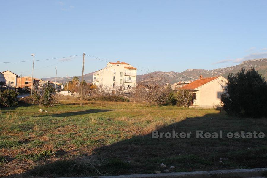 Terreno, edifici terreno che si affaccia sul mare, per la vendita