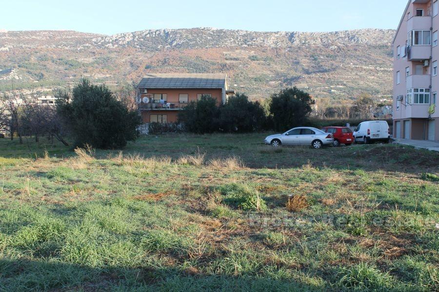 Terreno, edifici terreno che si affaccia sul mare, per la vendita