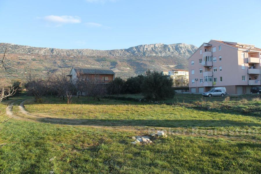 Terreno, edifici terreno che si affaccia sul mare, per la vendita