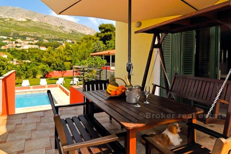 Villa / dom, luksusowe, Solin