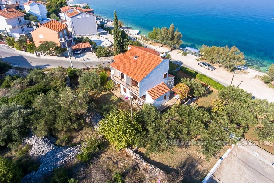 Maison / Villa, Maison individuelle première rangée à la mer
