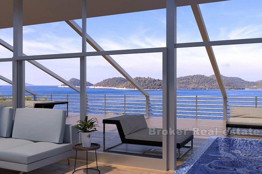 Terreno edificabile in prima linea al mare