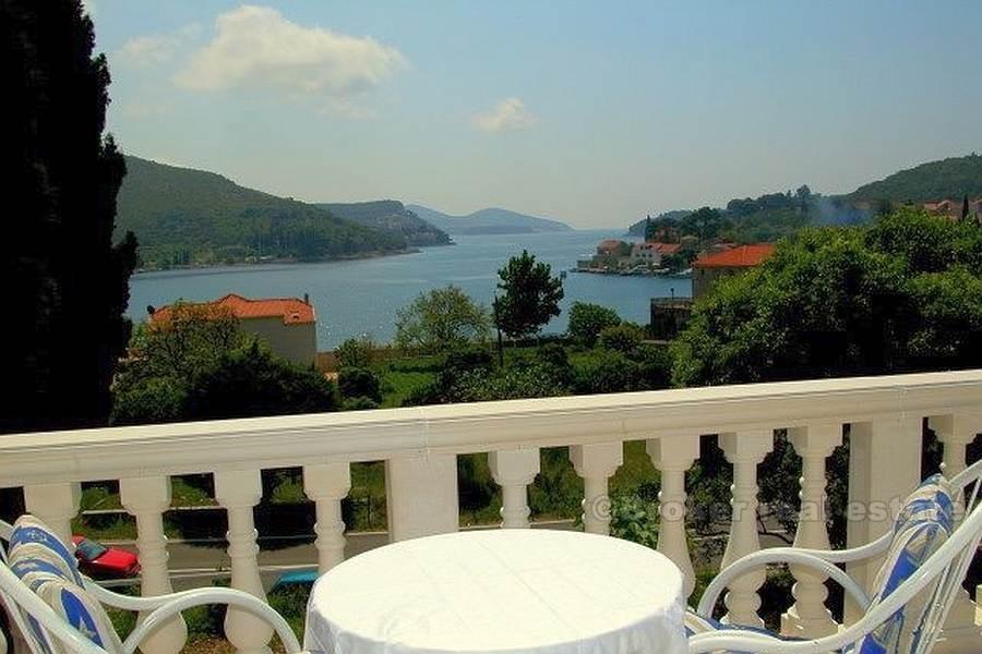Haus mit Meerblick