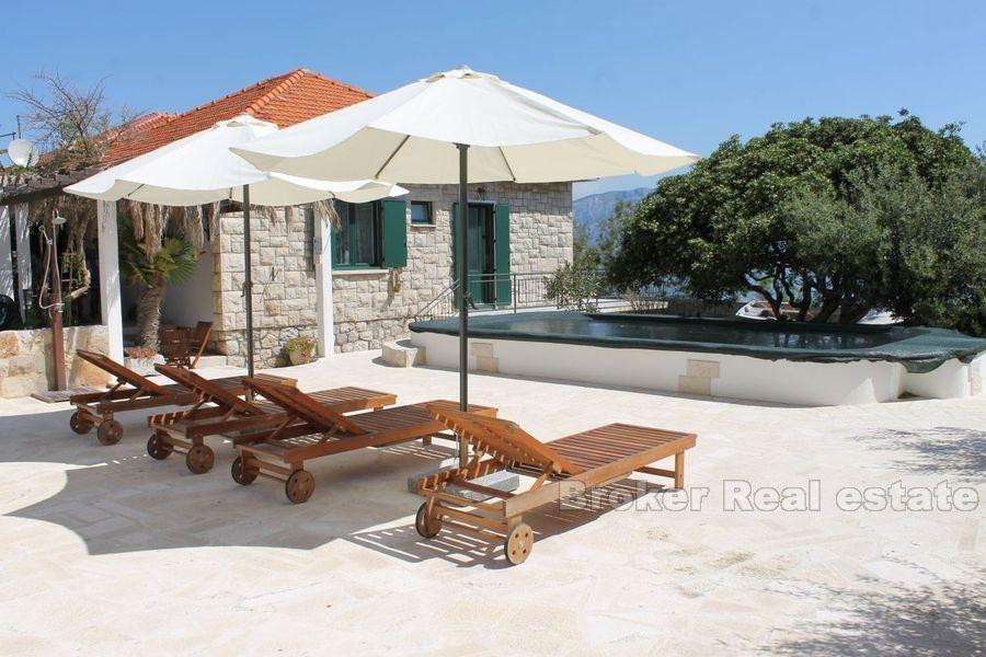 Maison individuelle de plain-pied en bord de mer à vendre