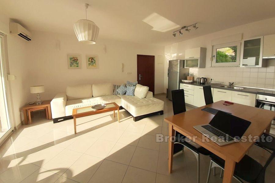 Moderne Wohnung mit Meerblick