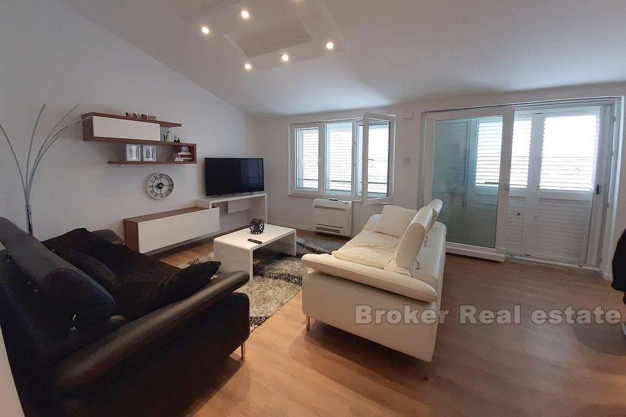 Modern two bedroom apartment on Bacvice, sea view