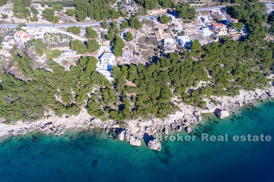 Terreno edificabile, prima fila al mare