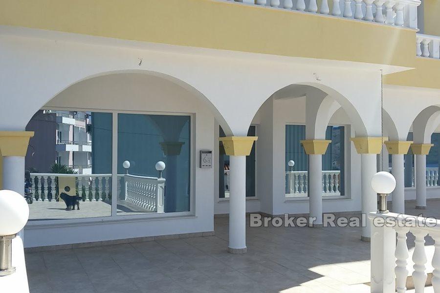 Appartamento con vista mare
