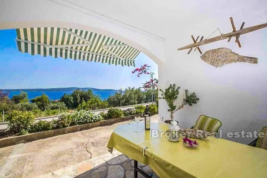 Palazzina con vista mare