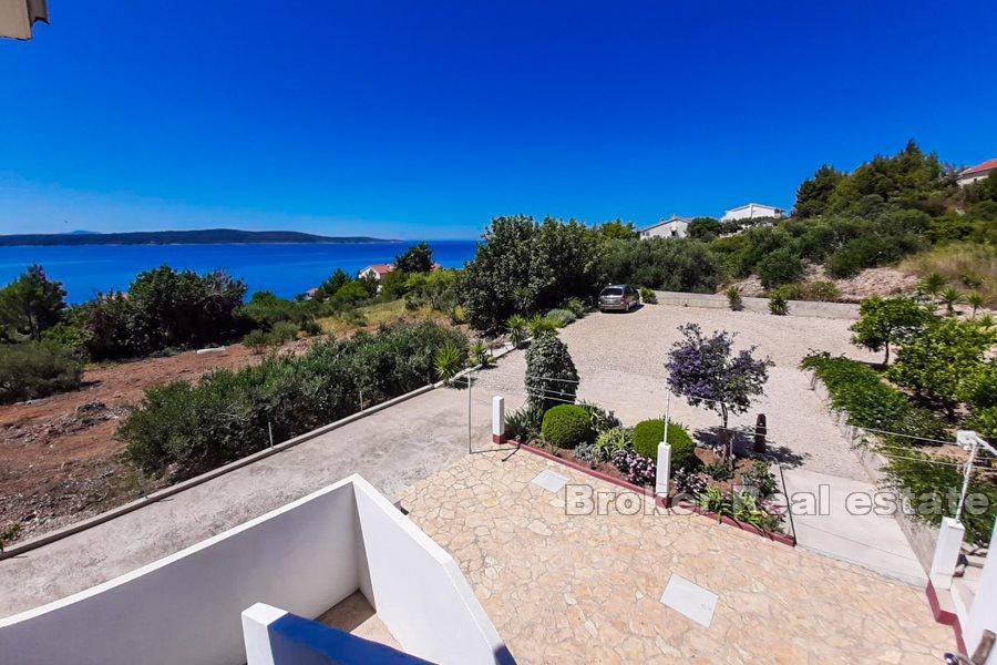 Palazzina con vista mare