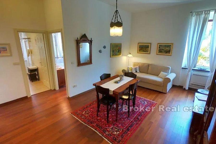 Two bedroom apartment with sea view