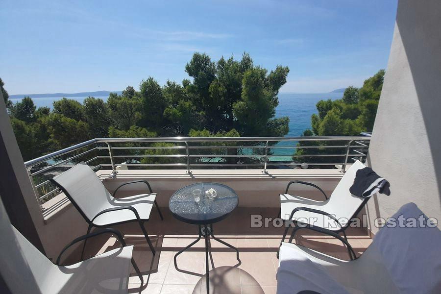 Apartment located next to the beach