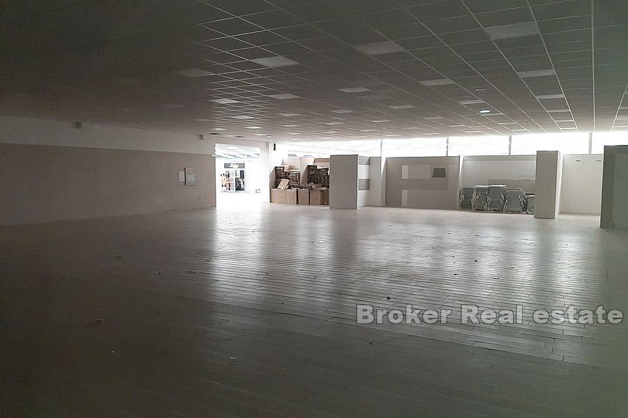 Spacious business premises