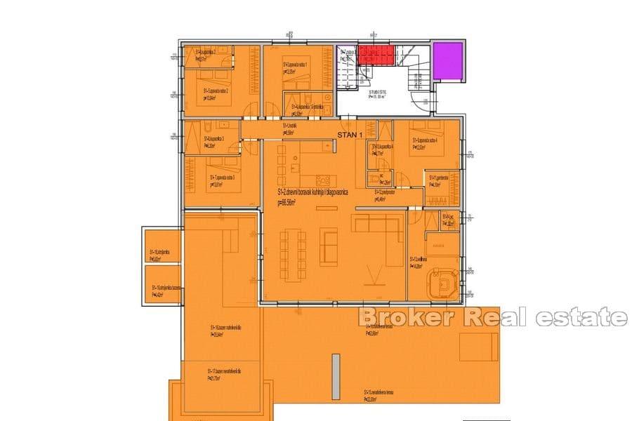Luxuswohnung mit Pool am Meer