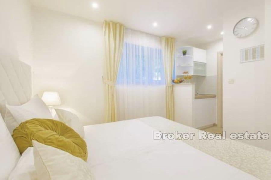 Bačvice, appartement meublé de trois logements
