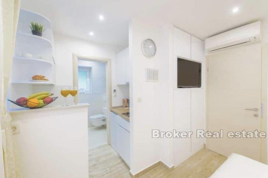 Bačvice, appartement meublé de trois logements