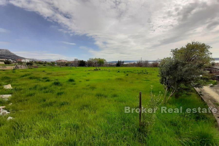 Terrain avec vue mer, projet d'investissement