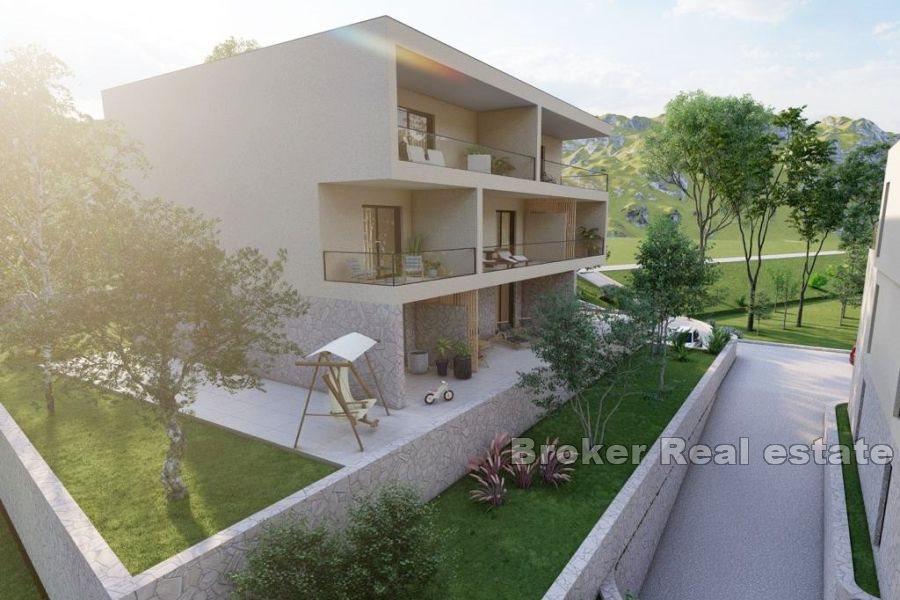 Terreno edificabile con progettazione concettuale e vista