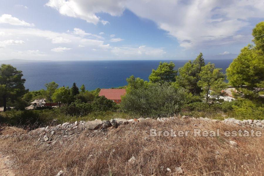 Building plot with sea view