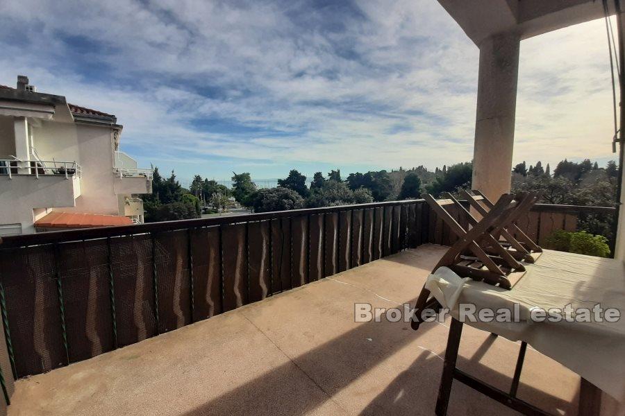 Zvončac - Comfortable and elegant apartment with four bedrooms