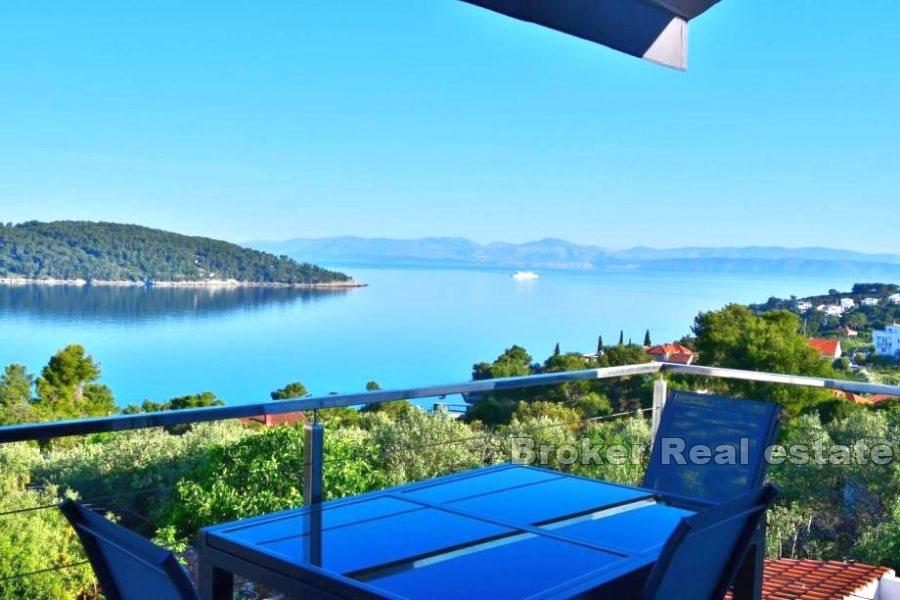 Appartamento con due stanze e una bellissima vista sul mare