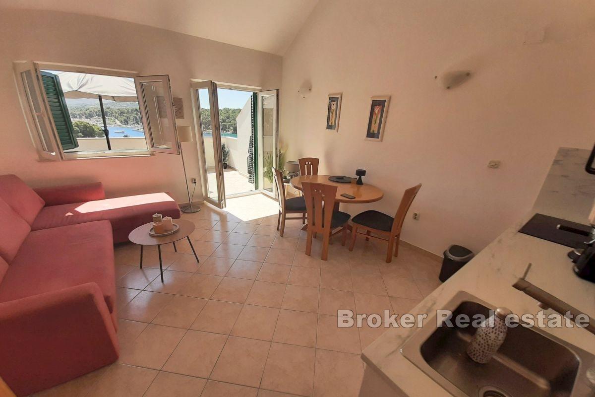 Comfortable apartment with open sea view