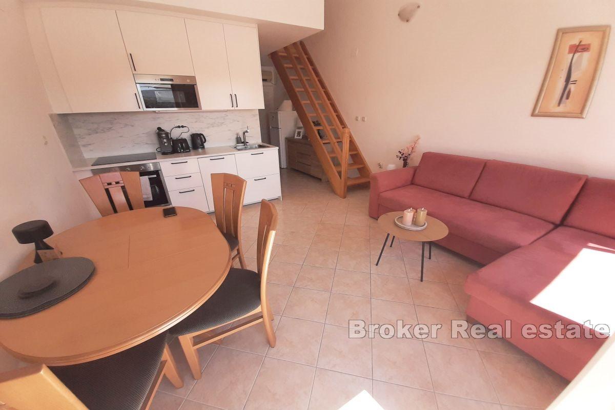 Comfortable apartment with open sea view