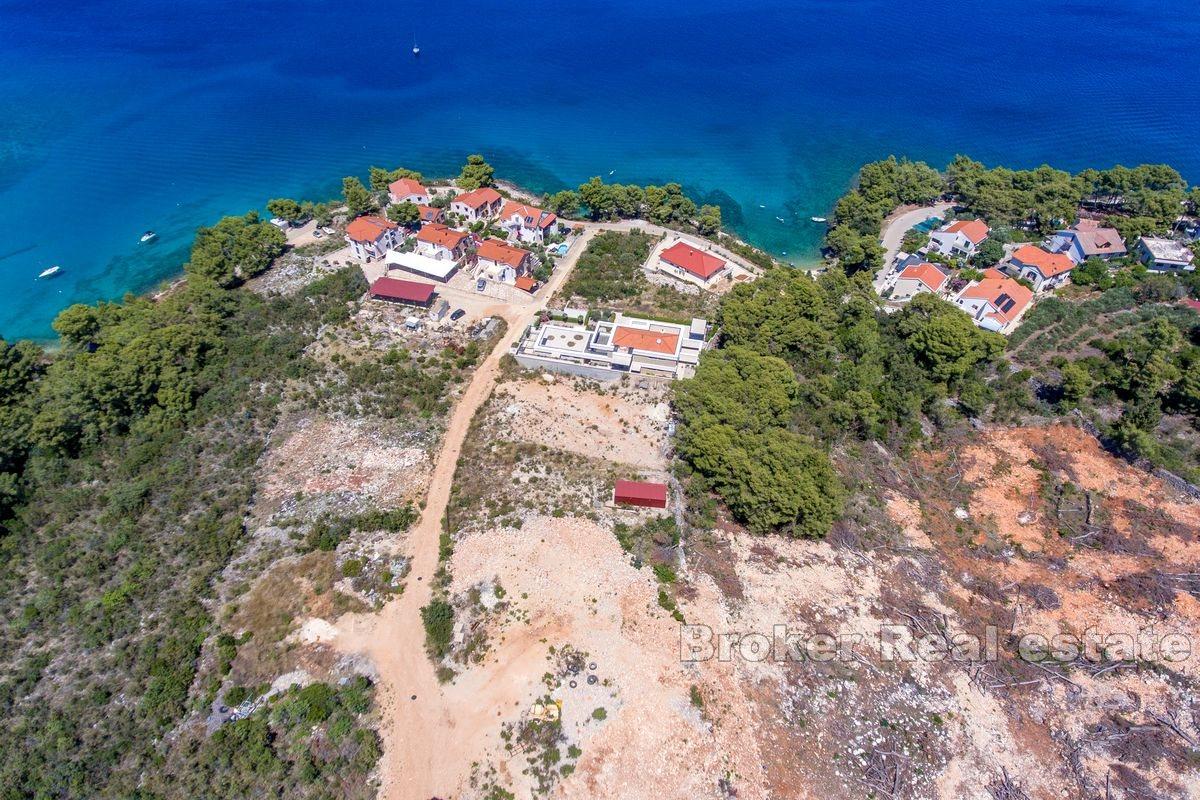 Terreno edificabile vicino al mare con vista