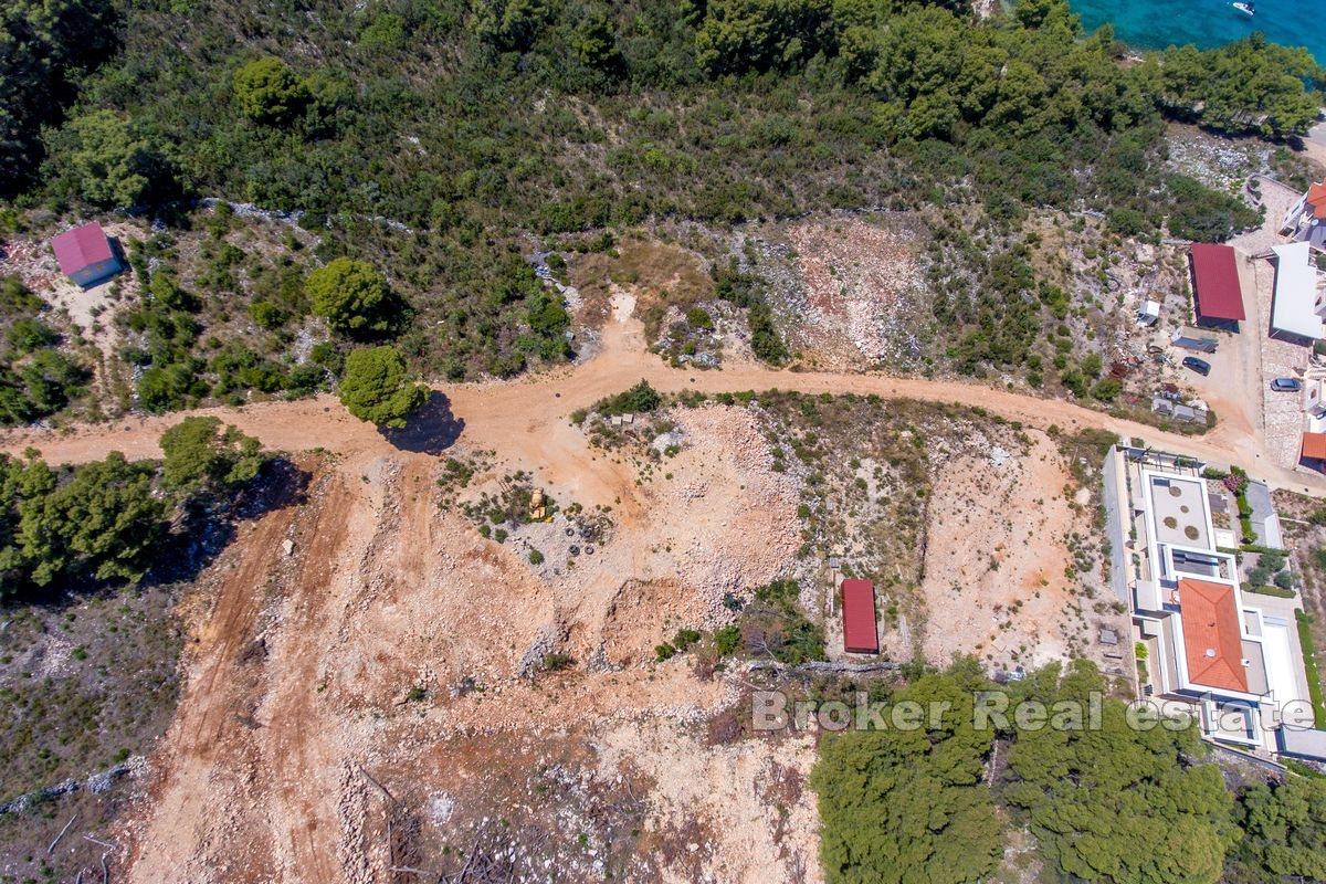 Terreno edificabile vicino al mare con vista
