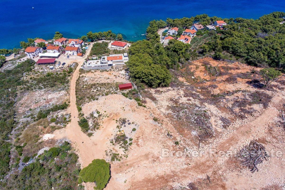 Terreno edificabile vicino al mare con vista