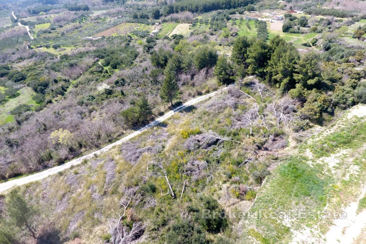 Terrain constructible attractif dans un cadre paisible