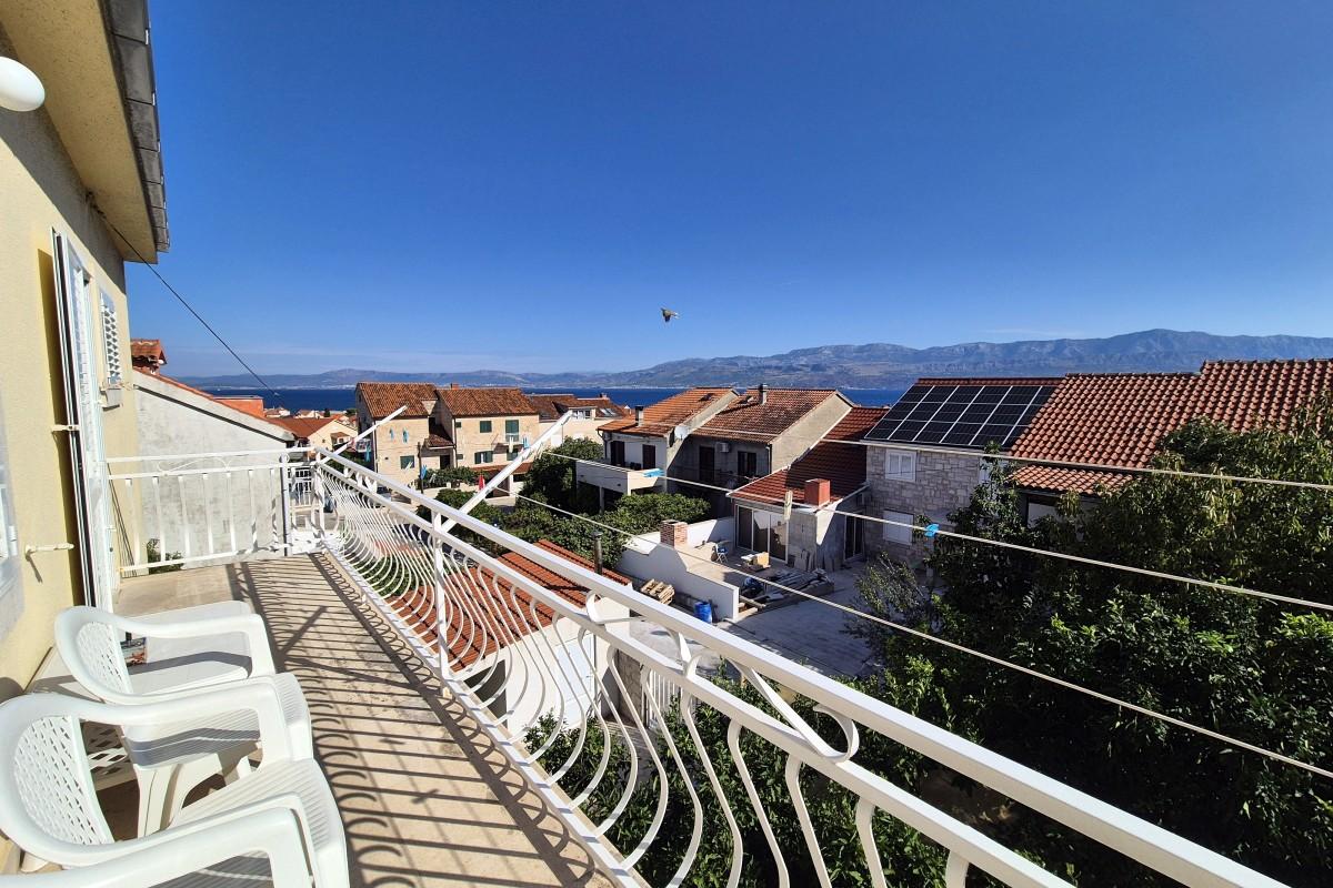 Casa indipendente con vista mare