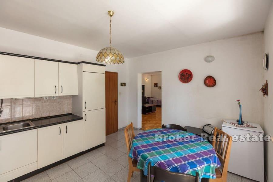 Split 3 - Spacious three bedroom apartment