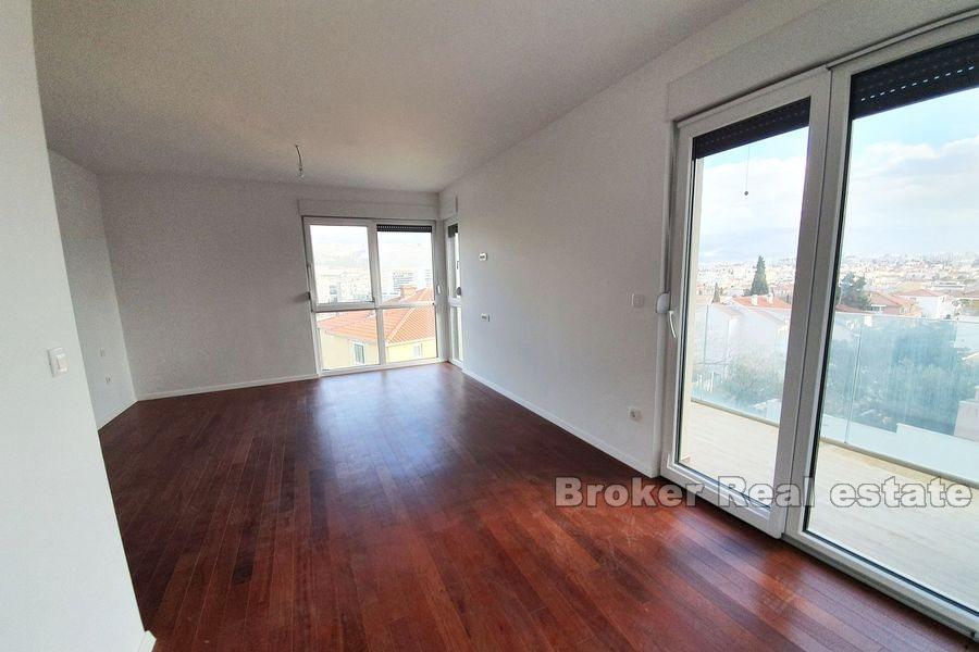 Appartamento duplex con vista mare