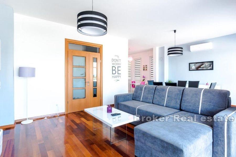 Žnjan, Wohnung mit Terrasse