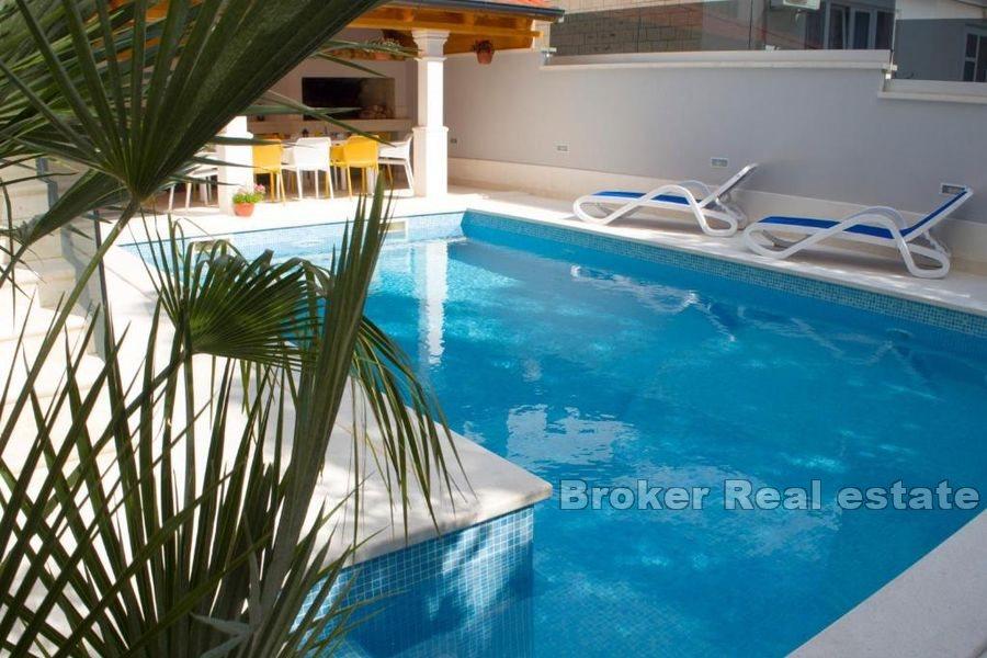 Bačvice, appartamenti in un nuovo edificio con piscina