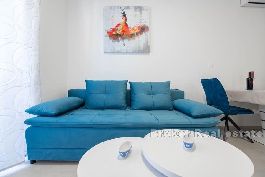 Dragovode, modern apartment