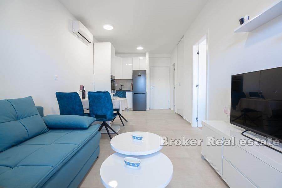 Dragovode, modern apartment