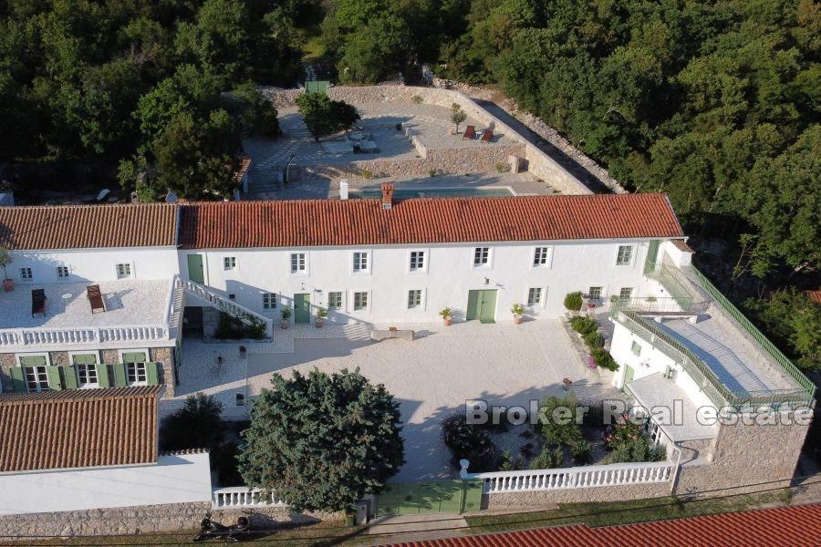 Maison d'été rénovée avec vue mer