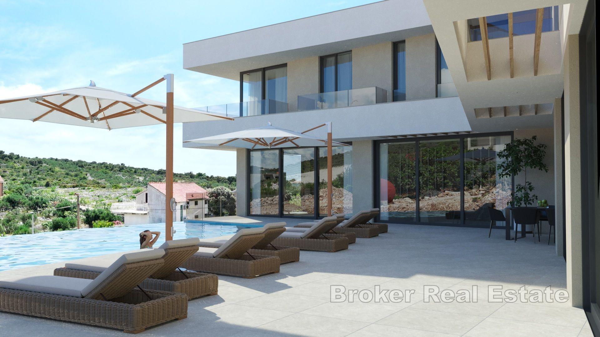 Villa attraente con piscina e vista mare