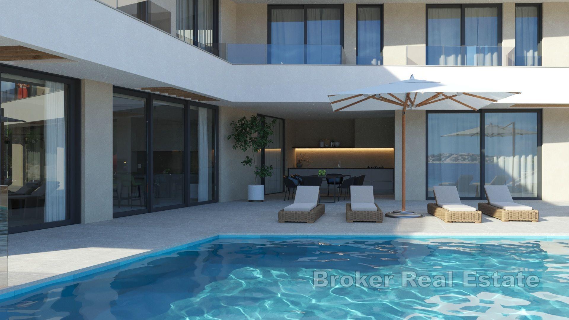 Villa attraente con piscina e vista mare