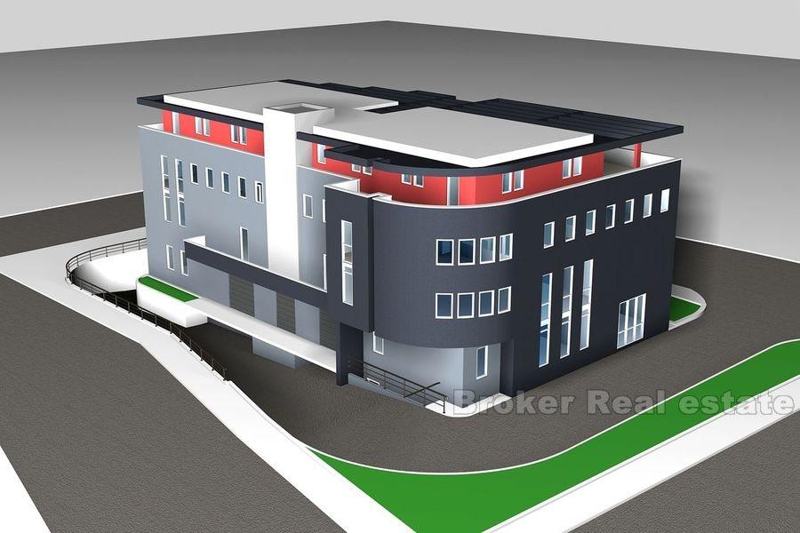 Terreno edificabile a fini commerciali, in vendita